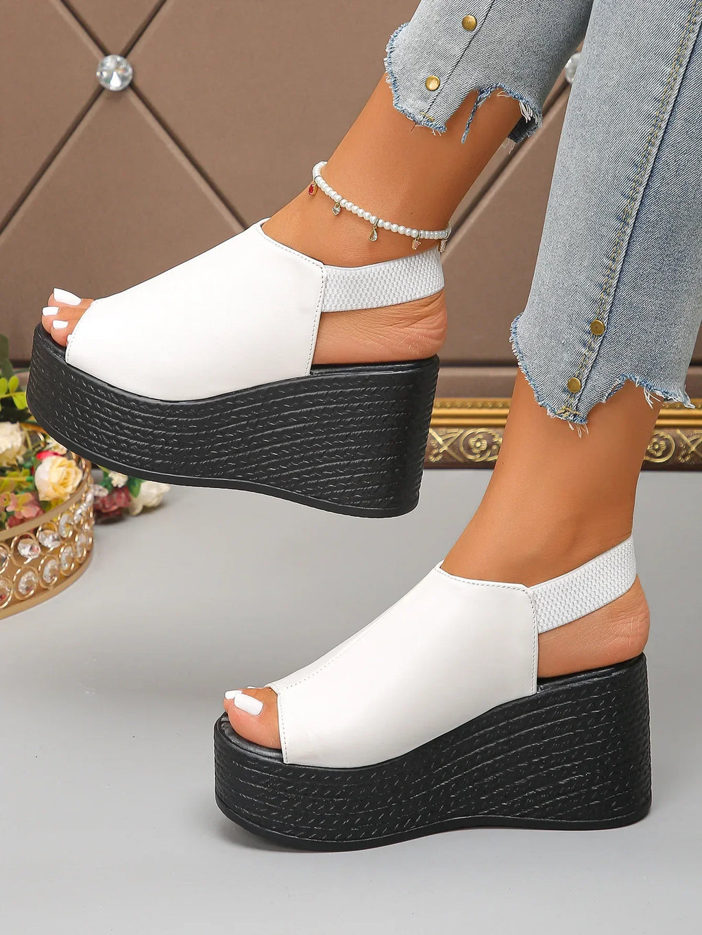 Fish Mouth Leopard Fashion Casual Wedge Heel Slippers for Women's 2026 Summer New Open Toes Breathable Comfortable Beach Sandals