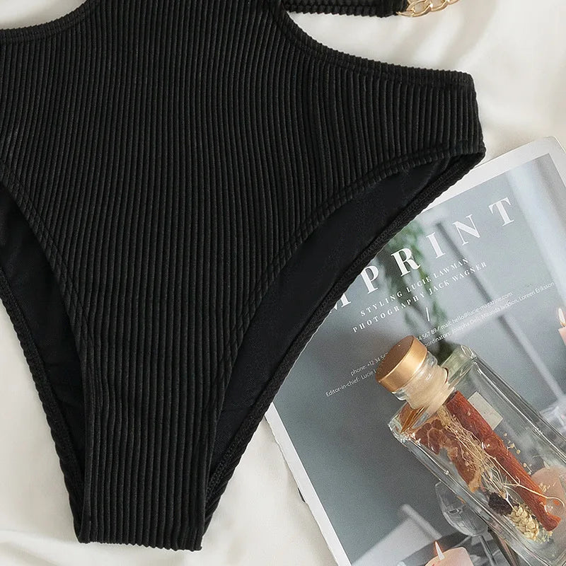 Sexy Push Up Underwire One Piece Swimsuit Women Solid Pink Metal Chain Hollow Out Ribbed Bathing Suit Backless Swimwear Monokini