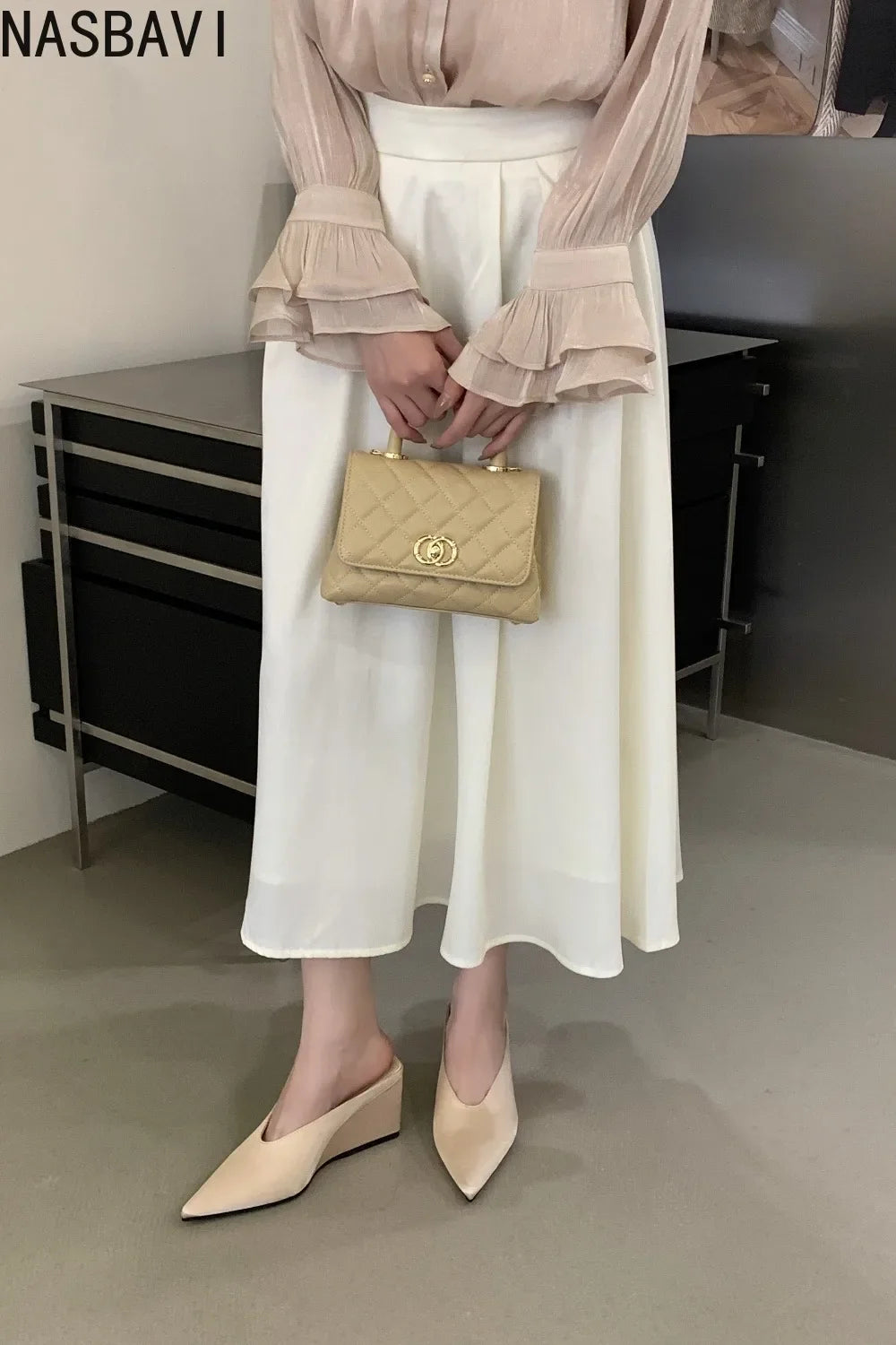 Summer Fashion Wedges Half Slippers Women French Elegant Pointed Toe Suede Leather Party Mule Girls Slides Zapatos Mujer Dress