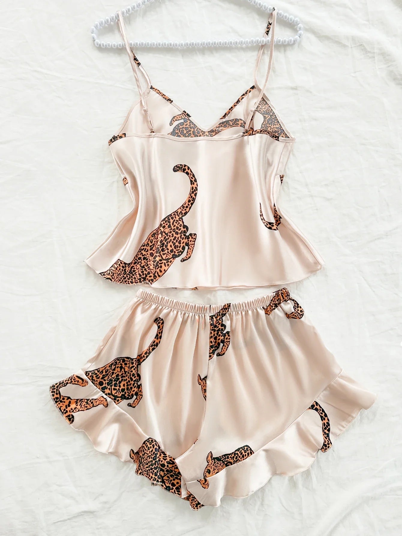 Summer 2-pieces Pink Leopard Printed Pajamas Set for Women Sexy Ice Silk Stain Sleepwear Casual Crop Tops and Shorts Lounge