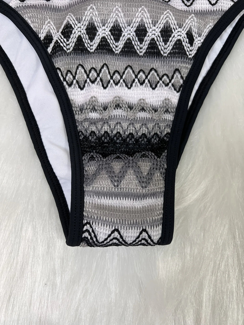 Retro Style 2026 Summer Women Knitted Swimsuit Sexy Backless Lace-up Swimwear Low Waist Femme Neck Bikini Set Beach Bathing Suit