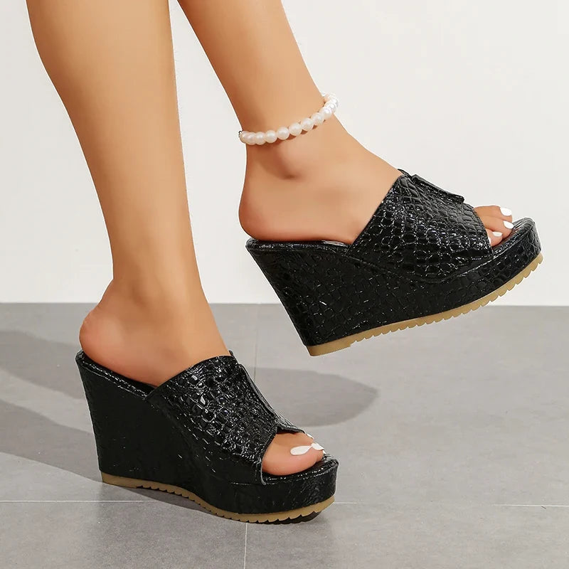 Women's Gold Wedges Sandals Summer 2026 Fashion Peep Toe Thick Platform Sandles Women Plus Size 42 Chunky Heels Slippers Woman
