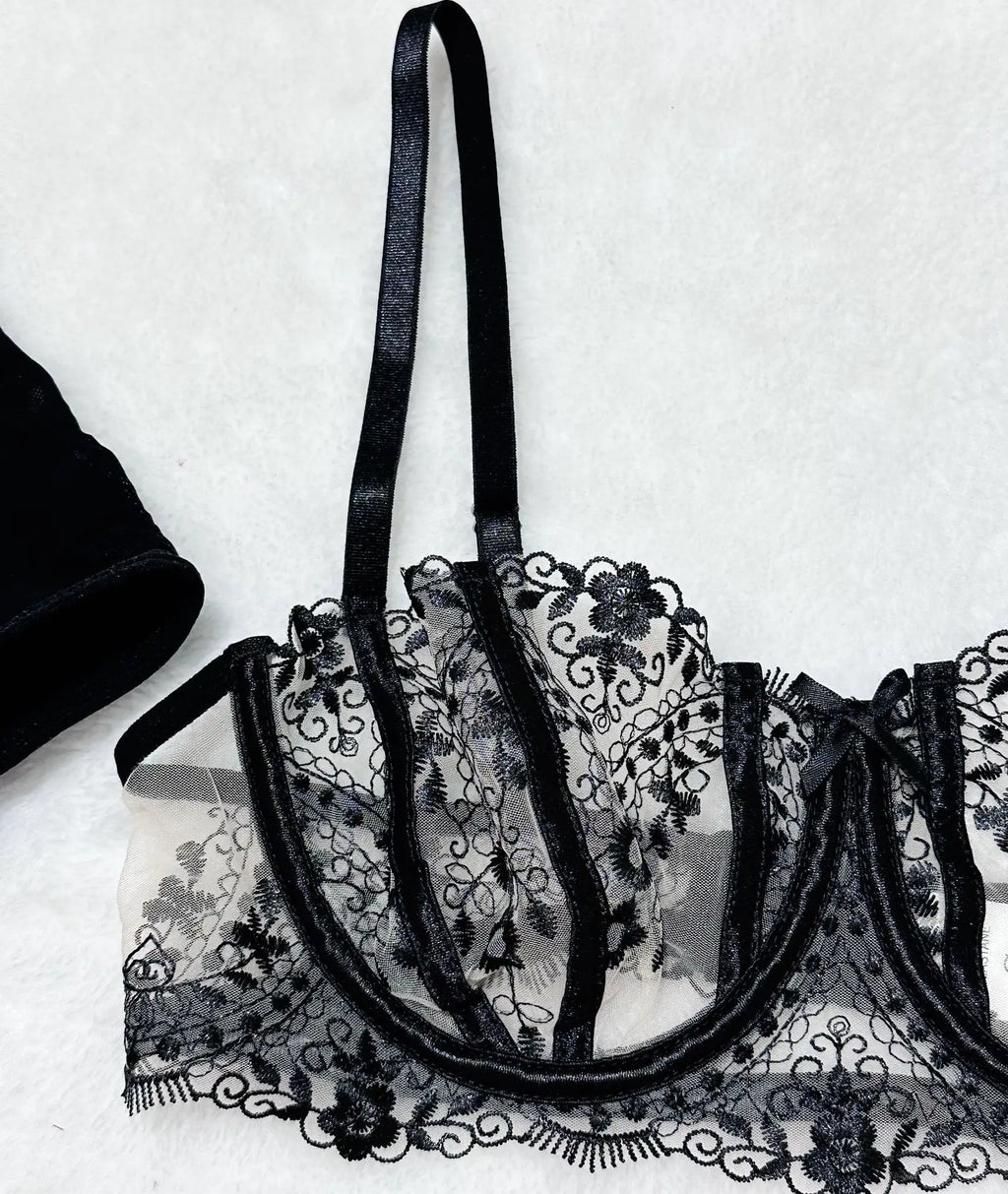 Women's New Floral Embroidered See-Through Mesh Lingerie 4-Piece Set - Sexy Underwear for Special Nights