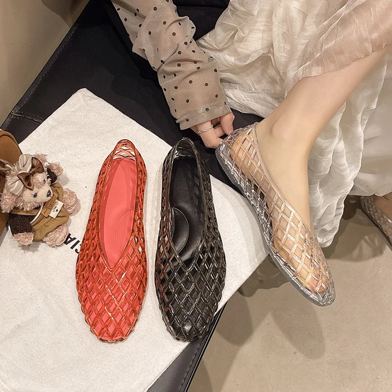 Women Crystal Jelly Shoes Girls Fashion Summer Flats Sandals V-mouth Slip-on Style Soft Sole Girls Daily Walking Driving Flats