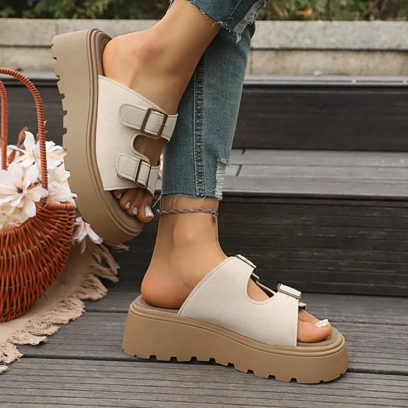 2026 New Soft-soled Fashionable Beach Shoes  Thick-soled Cool Slippers for Women's Summer Outdoor Wear