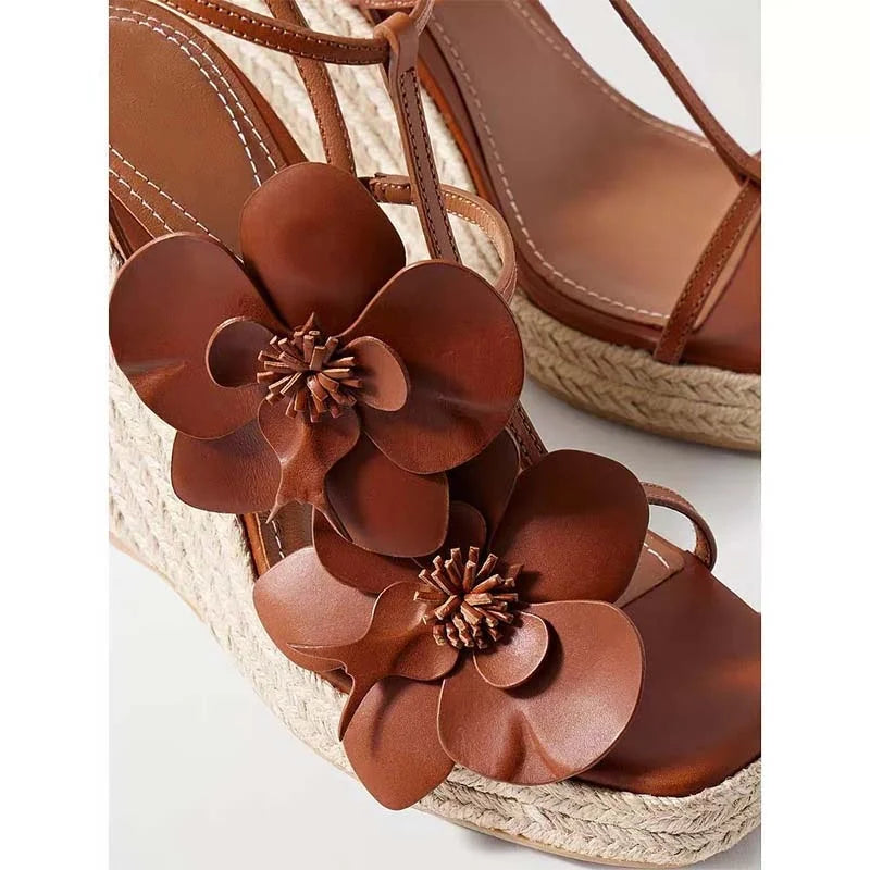 Flower Square Toe High-Heeled Shoes for Women, Slope Heels, Summer Gold One-Piece Sandals High-End Grass Woven Sandals for Women
