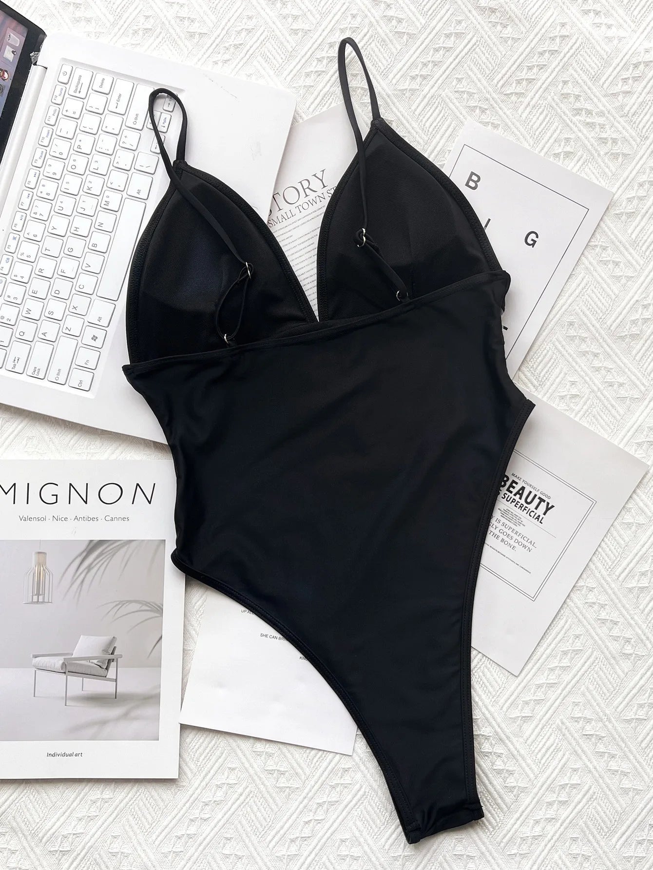 2026 Sexy One Piece Swimsuit Swimwear Women Black Perspective Mesh V-neck One-piece Bathing Suit Beachwear Maillot De Bain Femme