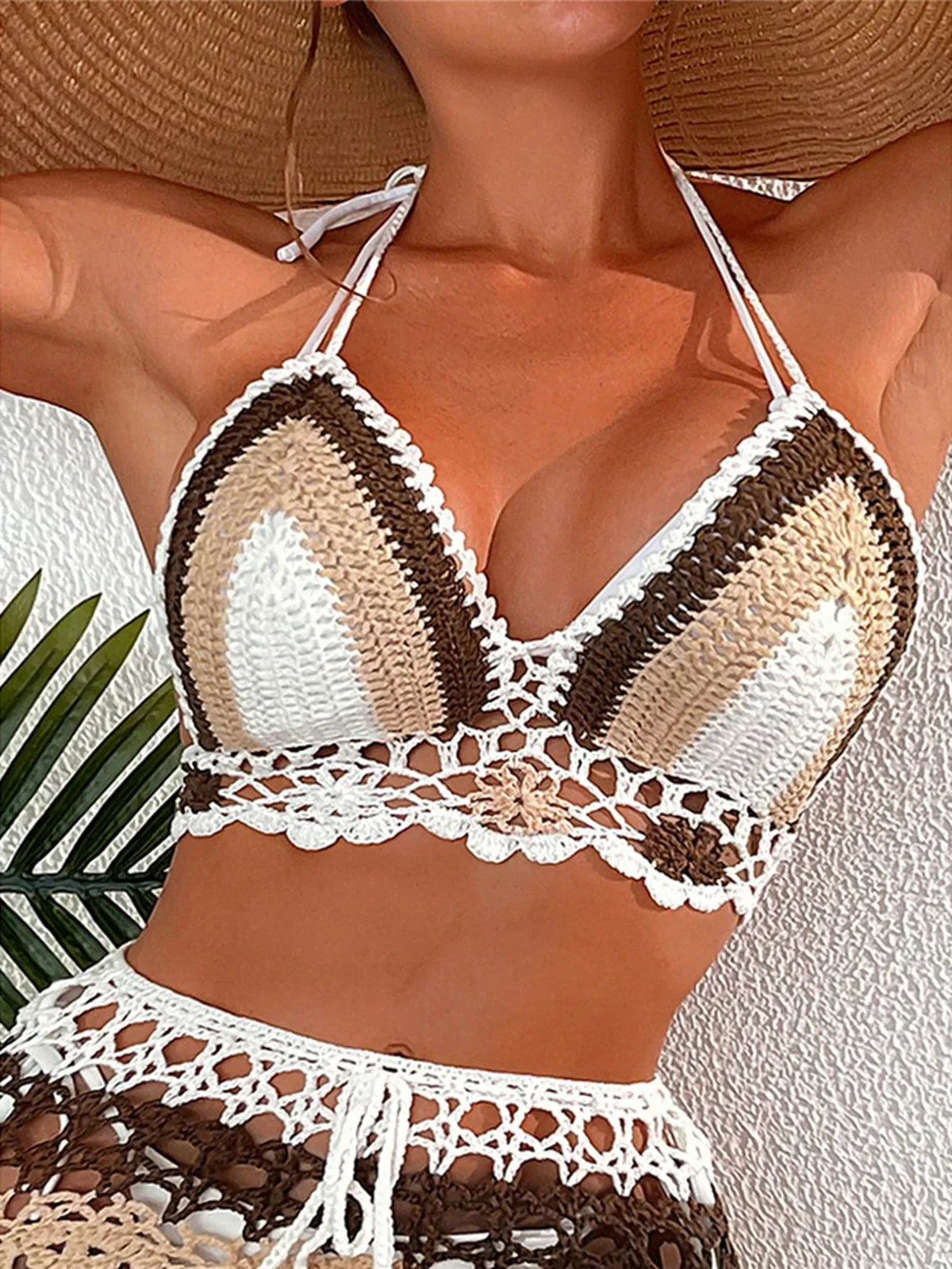 S - XL New Crochet Knitted Halter Bikini Top Female Swimsuit Women Swimwear Block Color Beach Top Bather Bathing Suit Swim K8083