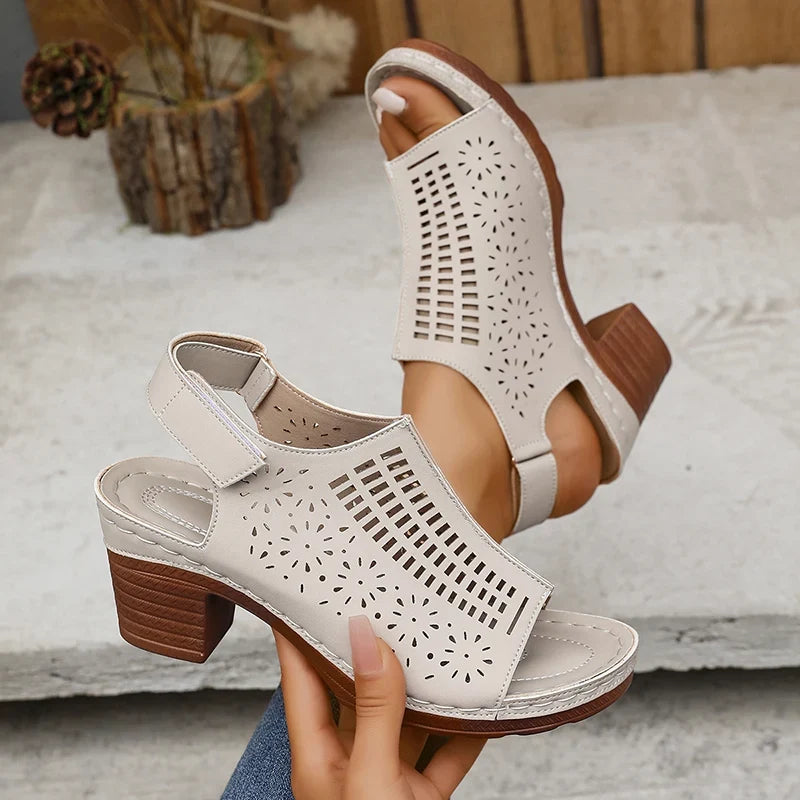 Retro Hollow Out Thick Heeled Sandals for Woman Summer Lightweight High Heels Sandals Women Plus Size Outdoor Platform Sandles
