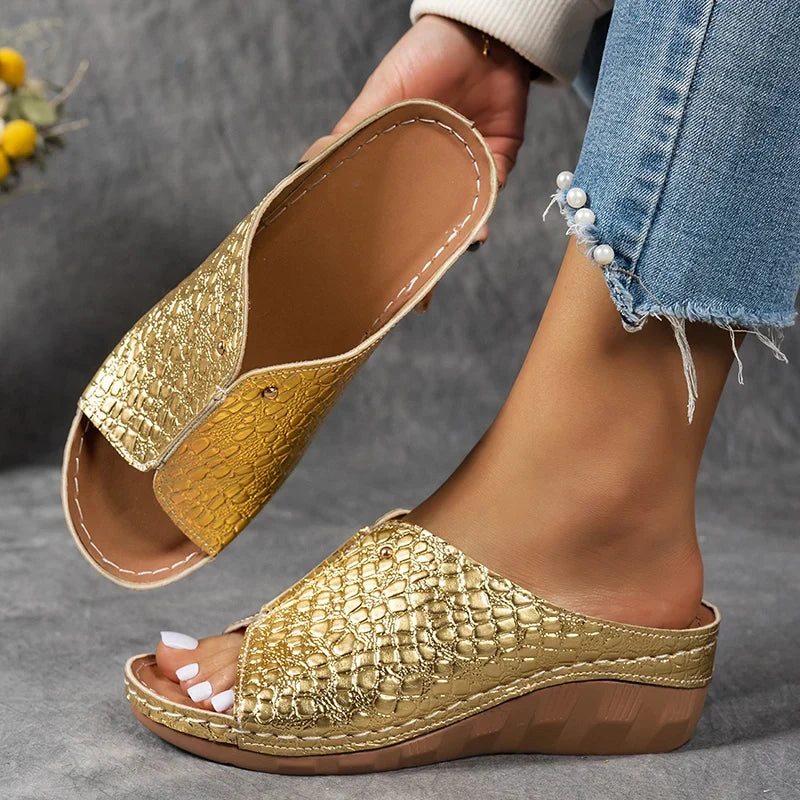 Gold Snake Pattern Wedges Sandals Women Lightweight Thick Sole Platform Slippers Woman Plus Size Non Slip Beach Sandalias Mujer