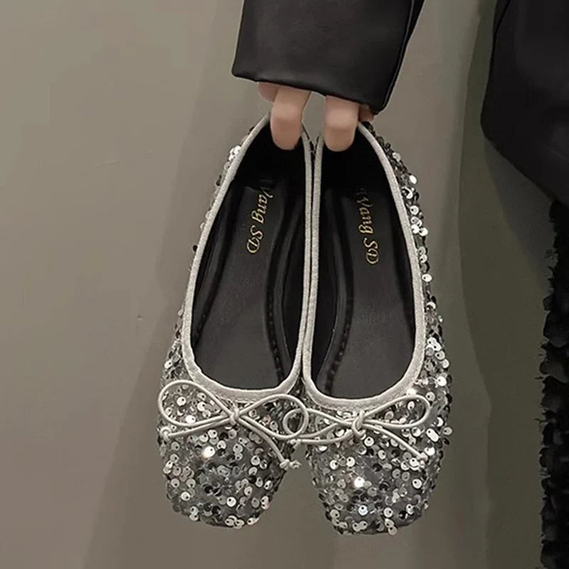 Fashion Silver Bling Low Top Single Shoes for Women New Low Heels Bow-Knot Single Shoes Ladies Hot Sale Plu Size Shoes Mujer