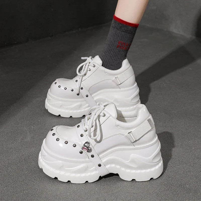 2026 Chunky Platform Punk Sneakers Women Belt Decor Lace Up Thick Bottom Vulcanized Shoes Woman Heighten Rivets Goth Shoes Mujer