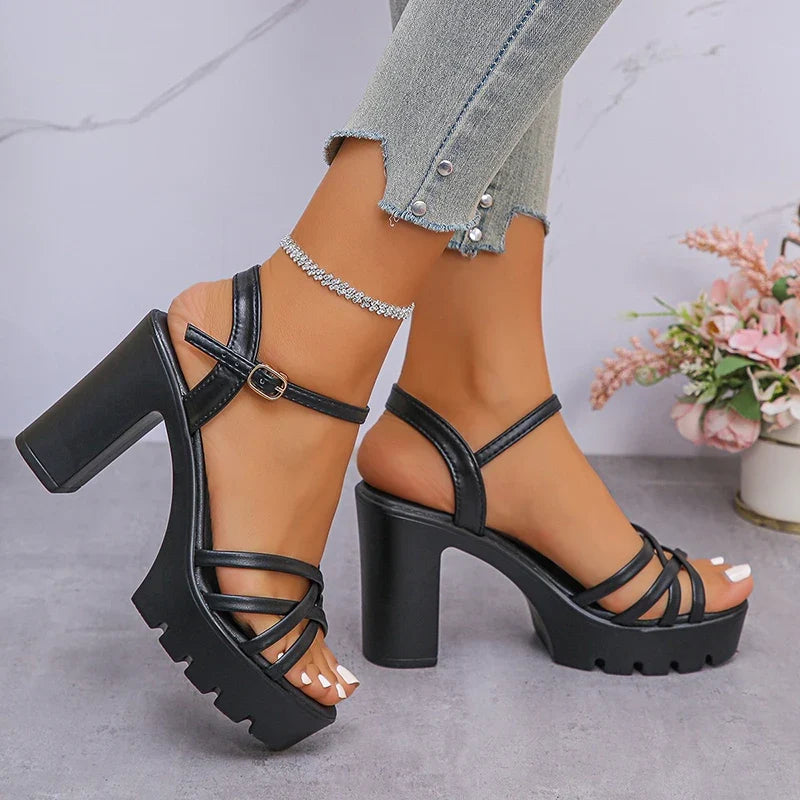 Women's Ankle Buckle High-Heeled Sandals New Style Cross Strap Platform Sandal Female 2025 Outdoor Thick Heel Sandalias Mujer