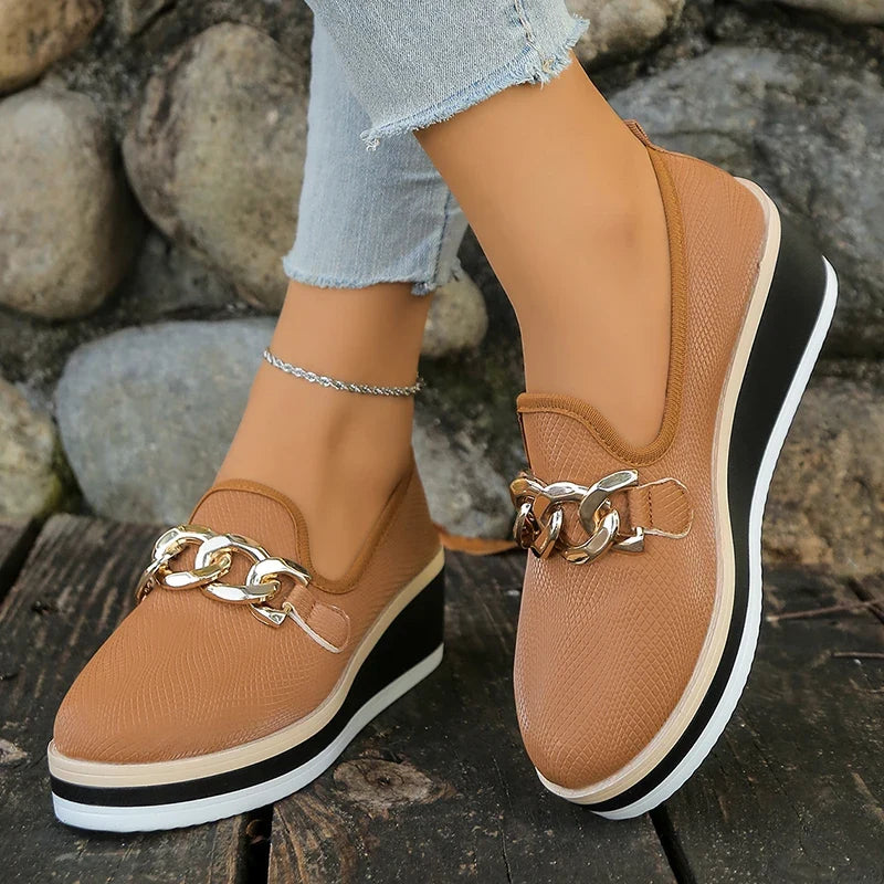 Fashion Metal Chain Wedge Heeled Loafers Women 2026 Slip On Platform Pu Leather Shoes Woman Non Slip Thick Sole Single Shoes