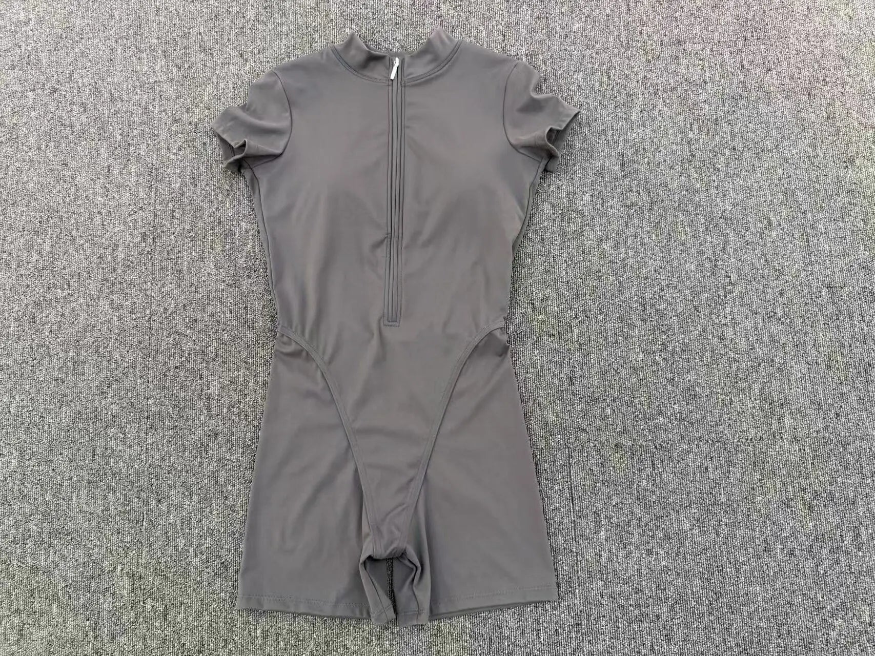 Half-zipper Slimming Yoga Jumpsuit Women Hollow Out Backless Sports One Piece Suits Short Sleeve Butt Lifting Tight Overalls