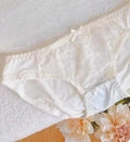 Summer Strapless Lace Bralette Beachwear Teen Girl Light Support Breathable Wirefree Foldable Comfort AU Student Bra Set MOYISU