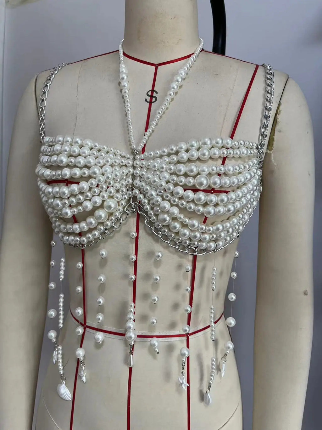 Sexy Women Chain Bras Tops Elegant Pearls Body Jewelry Tasseled Party Clubwear for Summer Vacation Beachwear
