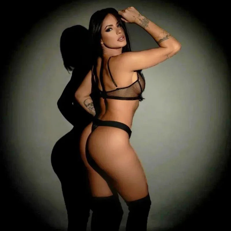 Toucheart Sexy Lingerie Set For Women Hollow Mesh See-through Sexy Temptation Free Underwear Long Sleeves Garters Lingerie Set