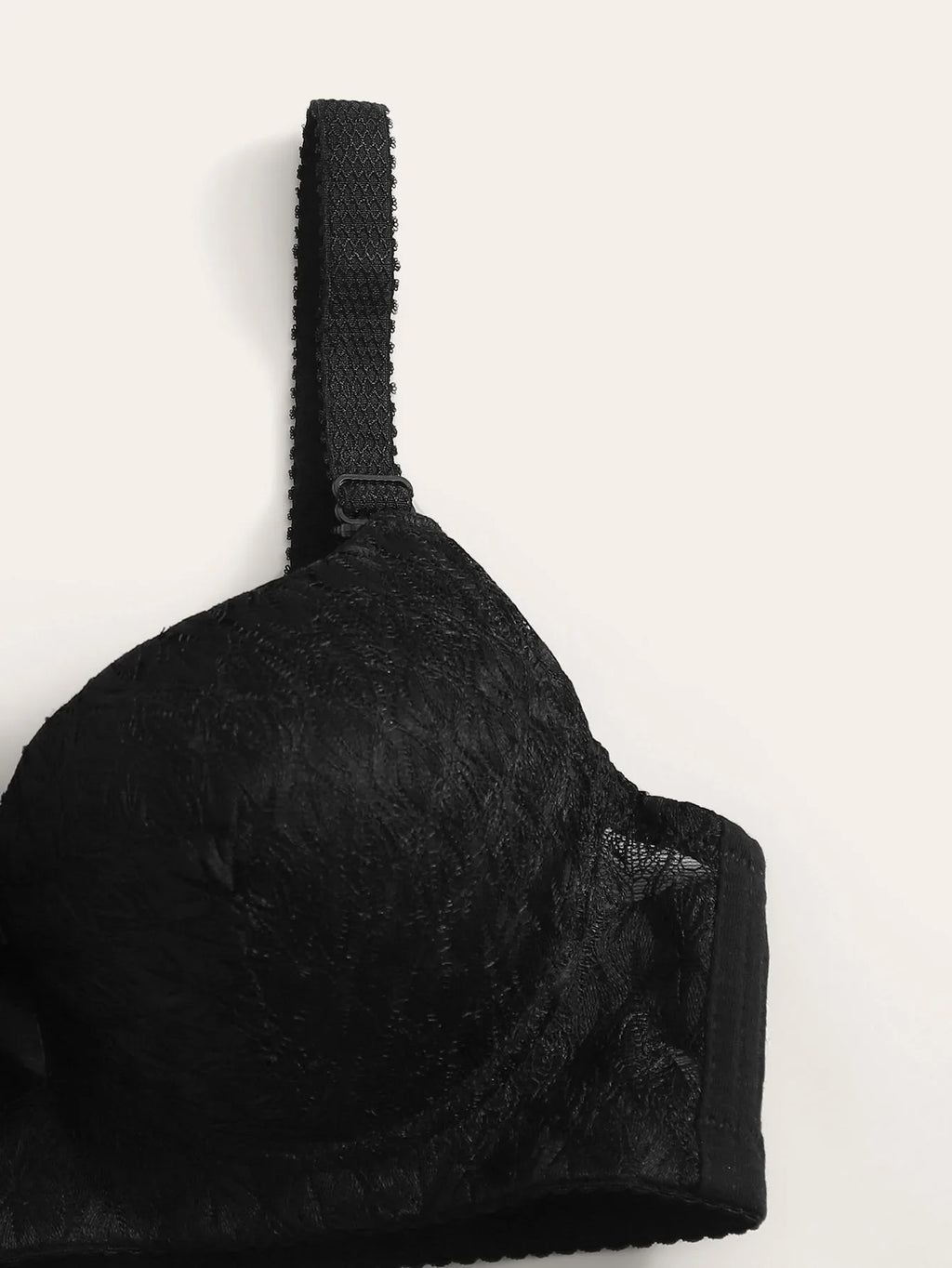 Women's sexy embroidered lace bra with steel rims gathered push up straps adjustable close fitting underwear D176