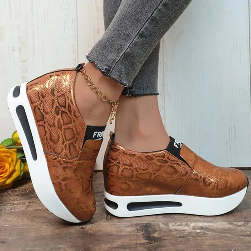 Snake Print Pu Leather Sneakers Women Autumn Winter Low Top Platform Sports Shoes Woman Slip On Lightweight Casual Shoes Mujer