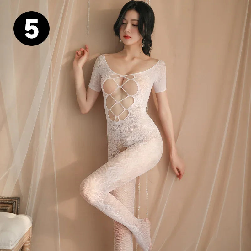 Various sexy mesh outfits, sexy lingerie jumpsuits, cutout halter bodysuits, women's bodystockings