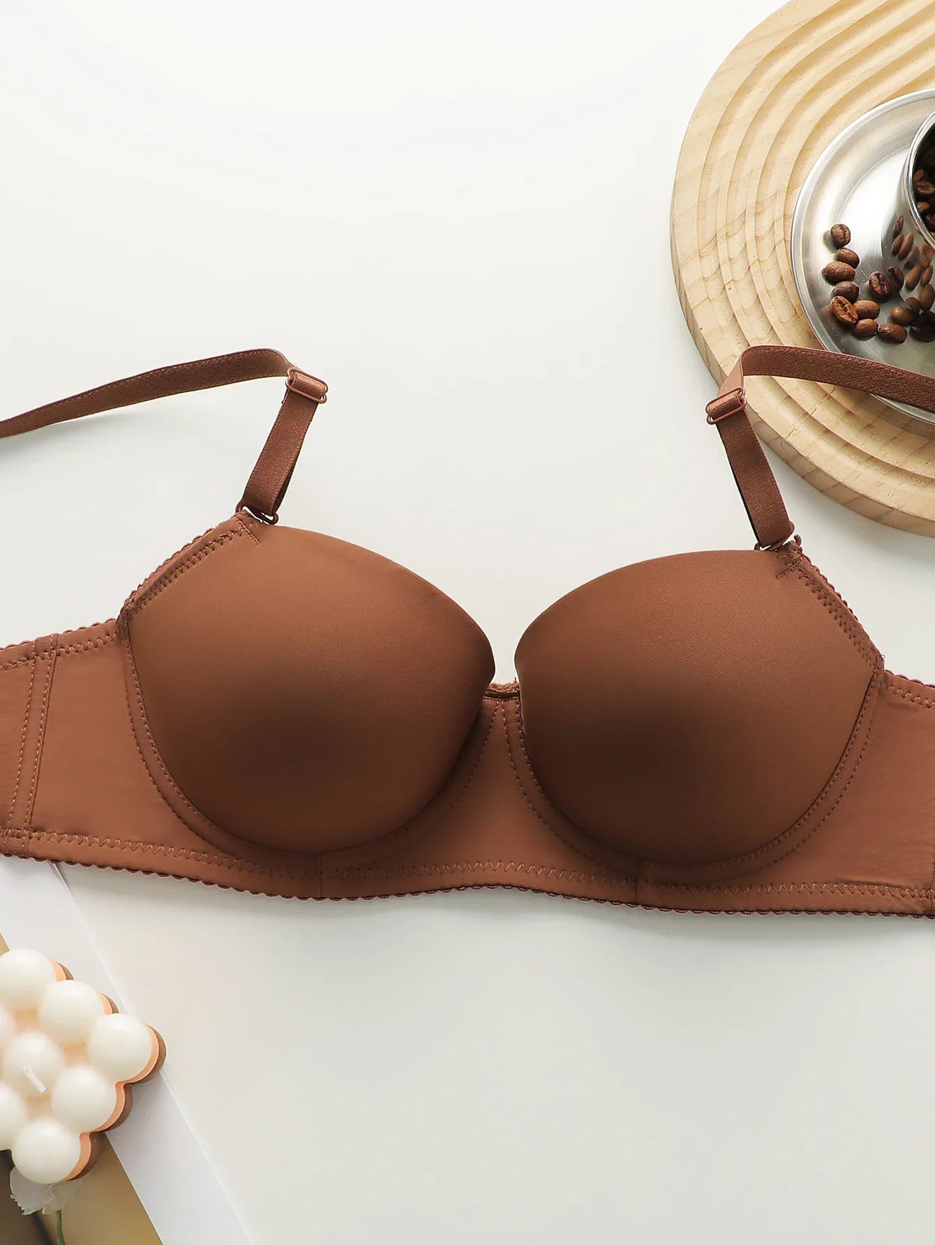 Hot selling solid color 2-piece underwear set multi-color daily four season Bra set comfortable to wear sexy Lingerie 2611