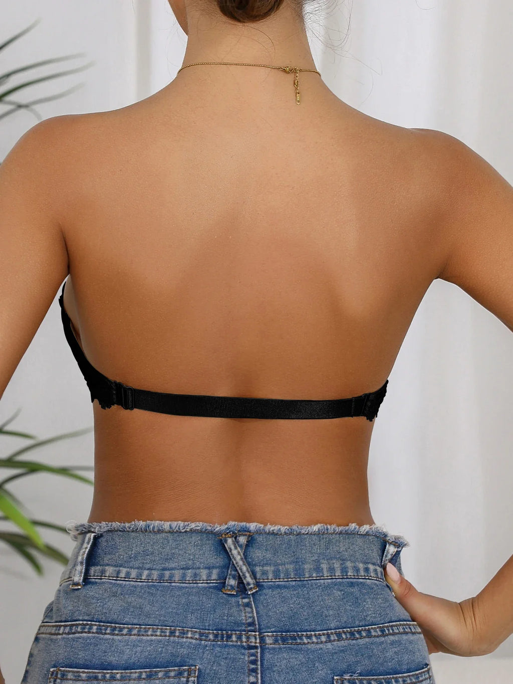 Single-Piece Half-Cup Women's Bra with Front Closure, Solid Color, Simple and Sexy Lace Trim, Strapless, Invisible Details, Anti-Slip Design, Push-Up Effect