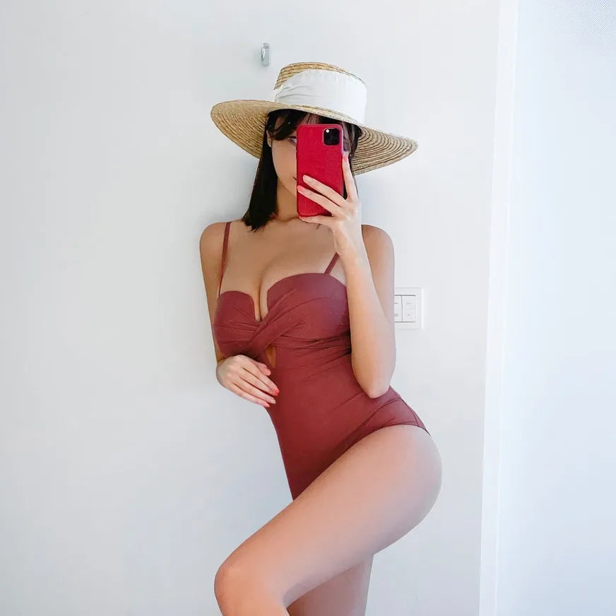 New One-piece Swimsuit Women Japan and South Korea Twist Bag Sexy Big Breasts Gathered Swimsuit