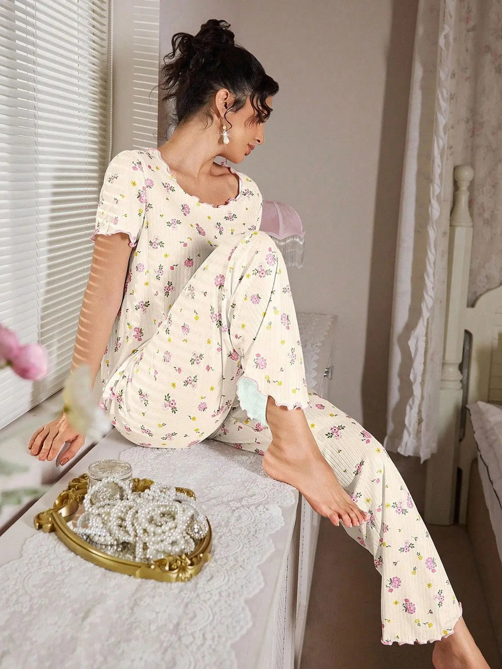 Women's Sleepwear New Loose Pajamas Floral Short-sleeved Trousers Loungewear Casual Wear Two-piece Set Pijamas Pyjamas Women