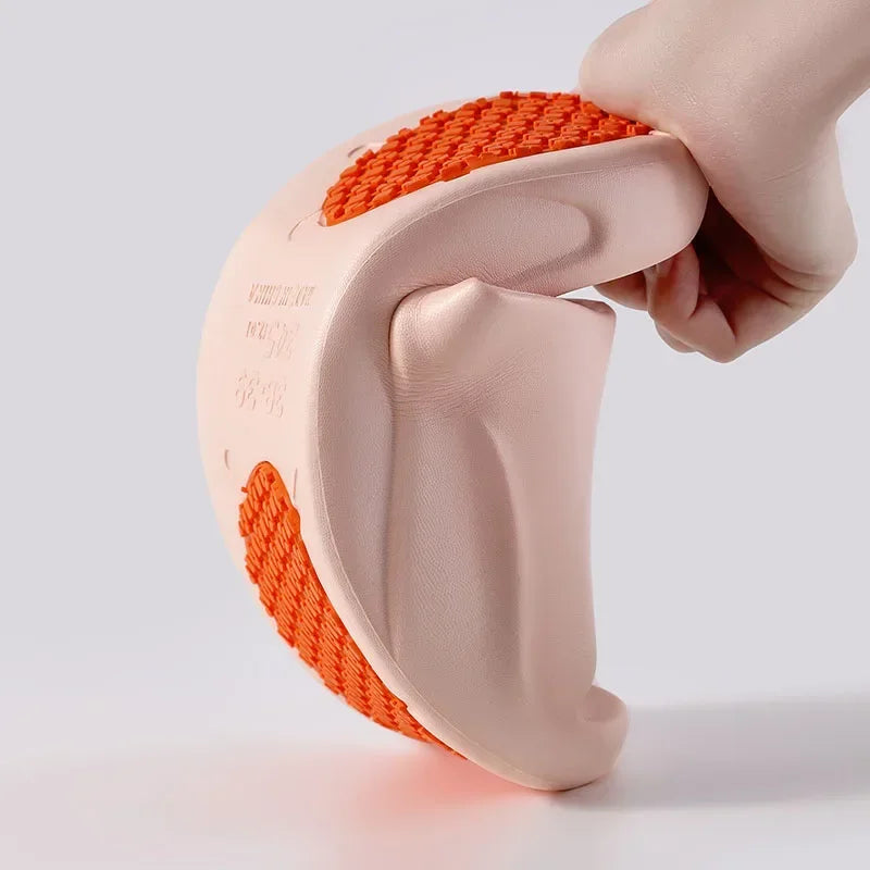 Non-Slip Shower Slippers Women Men Comfortable Soft Sole Couple Slippers Summer 2025 Lightweight Flat Heel Bathroom Slides