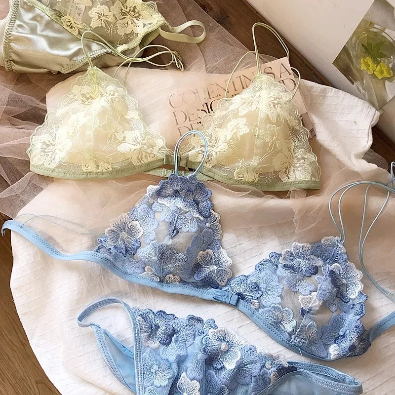 French Niche Lingerie Set Embroidered Mesh Triangle Cup Wireless Bralette Retro Thin Sexy Comfort Bra Australia MOYISU Sexy Bra