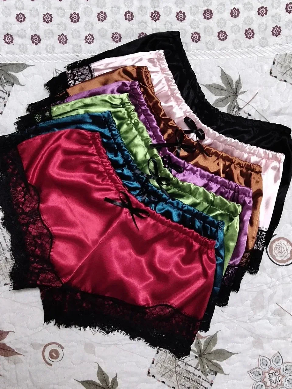 Summer Sexy 2 Pieces Pajamas Set for Women Sleepwear Lingerie Lace Silk Crop Tops and Shorts Sets Casual Nightwear Pijamas