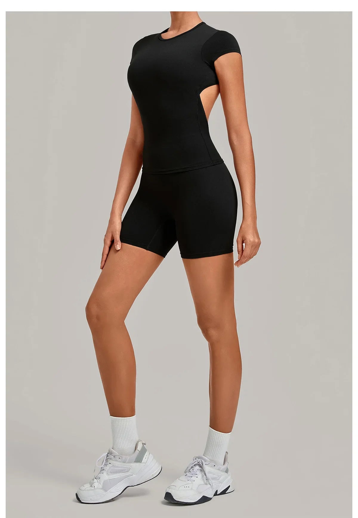 Tight Invisible Wrinkle Yoga Sets Women Short Sleeve O Neck Hollow Back Sports Tank Top Butt-Lifting Shorts Gym Fitness Suits