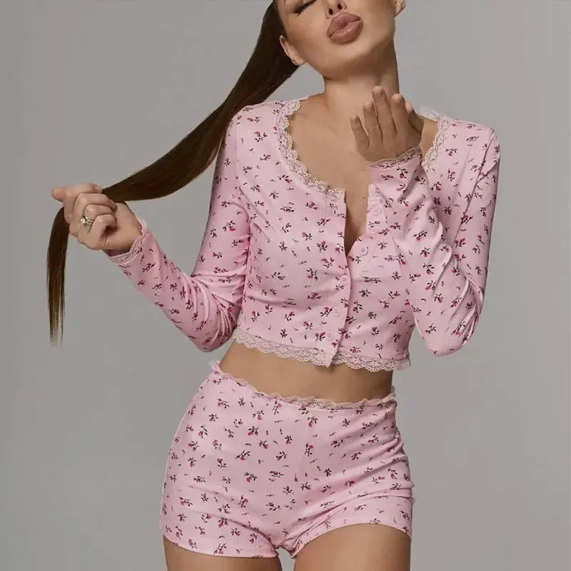Women's Sleepwear Floral Lace Trim Pajamas Set Short Sleeve Top and Shorts Casual Comfortable Summer Loungewear