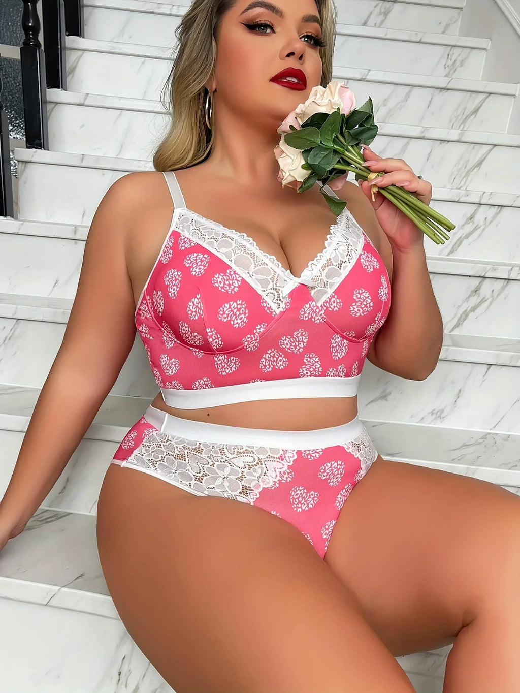 New Arrival Plus Size Ditsy Print Lingerie Set Sexy Minimizer Bra Cami Side Support Thin