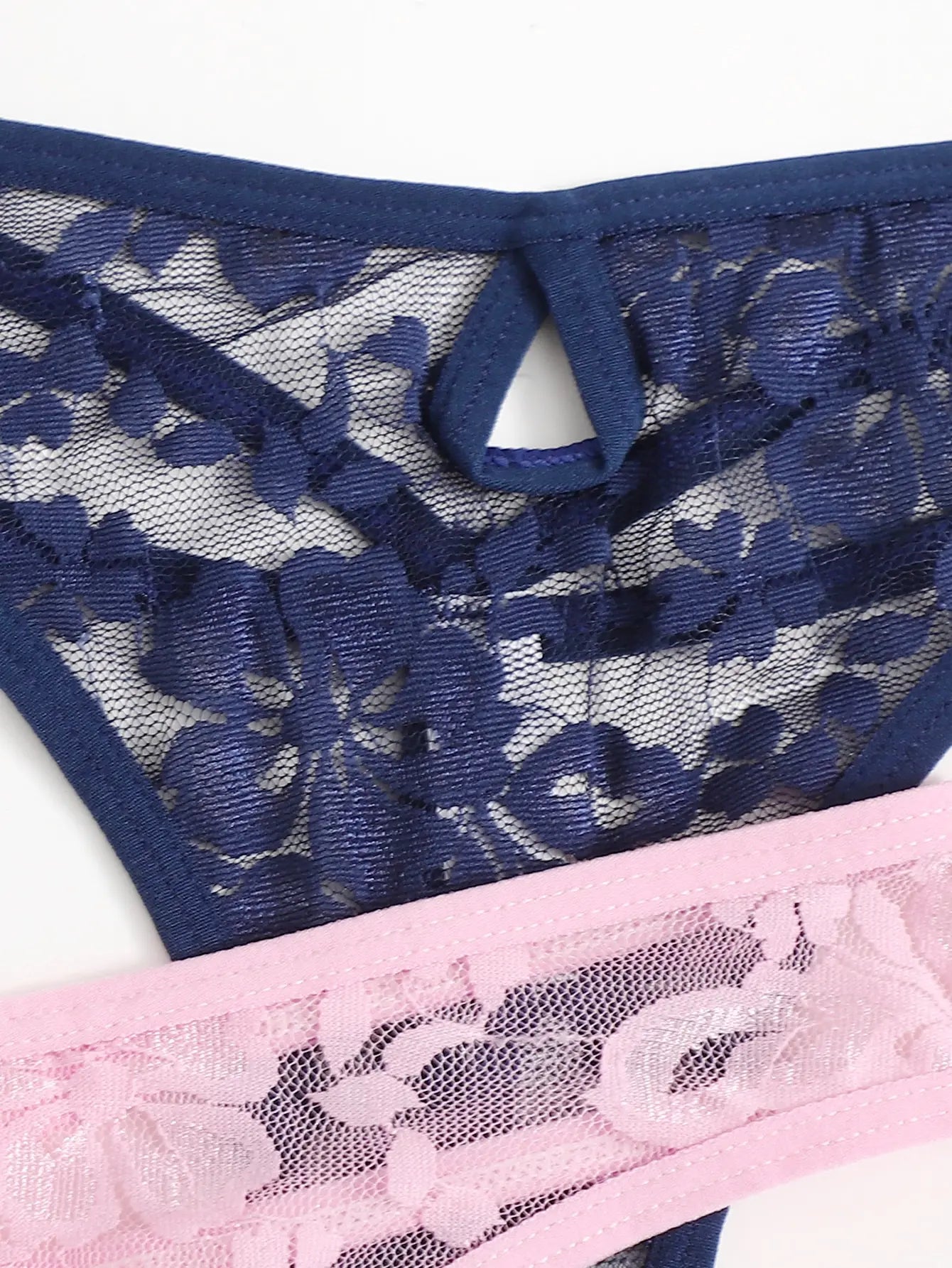 Sexy Hollow Out Thong Woman Colorful Lace Panties Pink Wine Red Black Blue 4 Pieces C864
