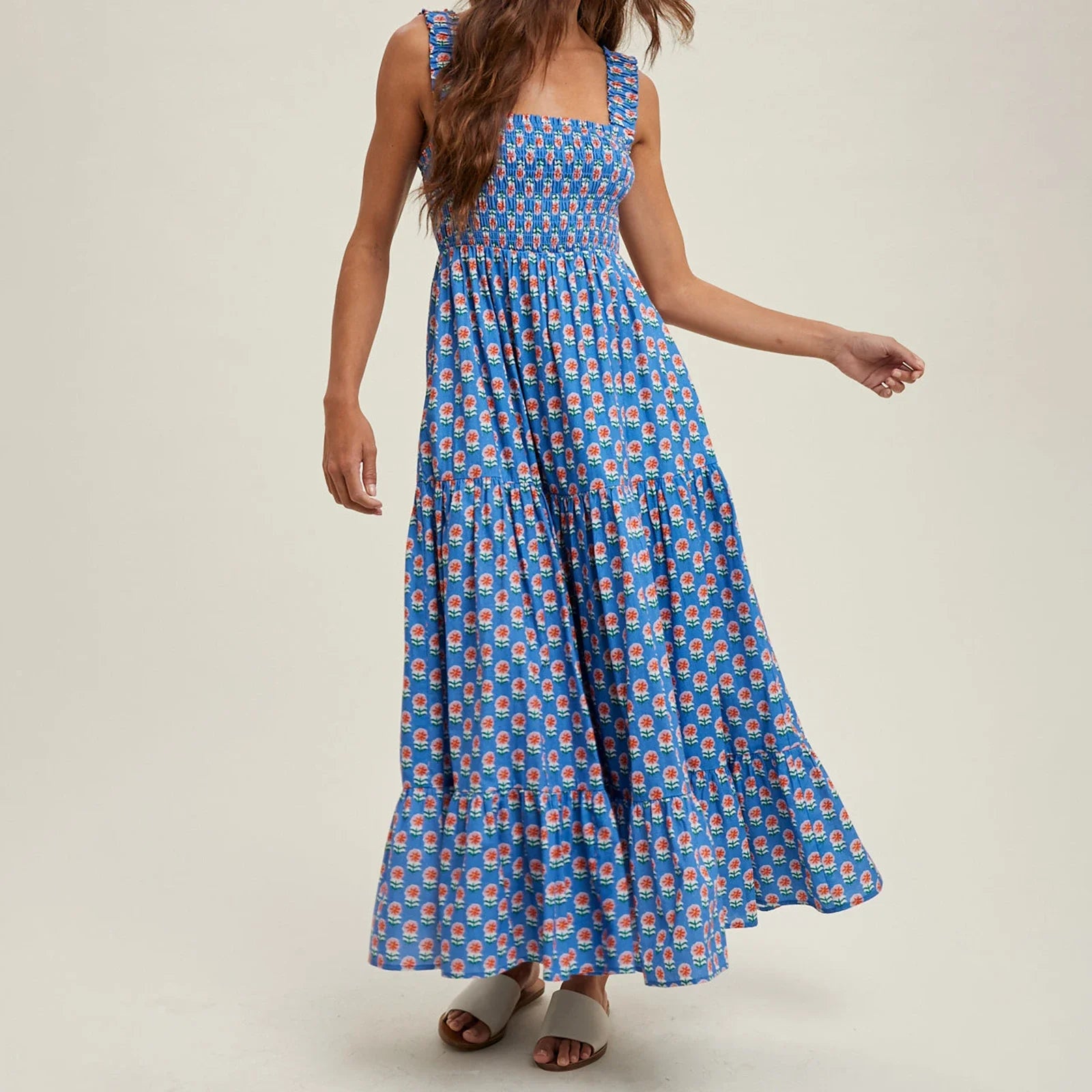 Women Summer Bohemian Floral Print Sundress Smocked Square Neck Sleeveless Backless A-line Long Tiered Ruffle Dress with Pockets