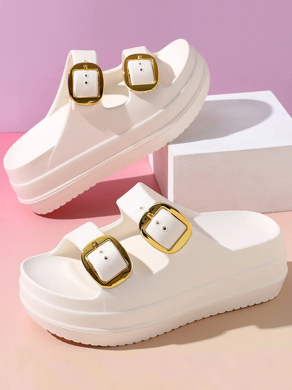 Women's Slippers Solid Color One Line  Thick Soles Anti Slip and Wear-resistant Fashionable Simple Indoor Outdoor Beach Sandals