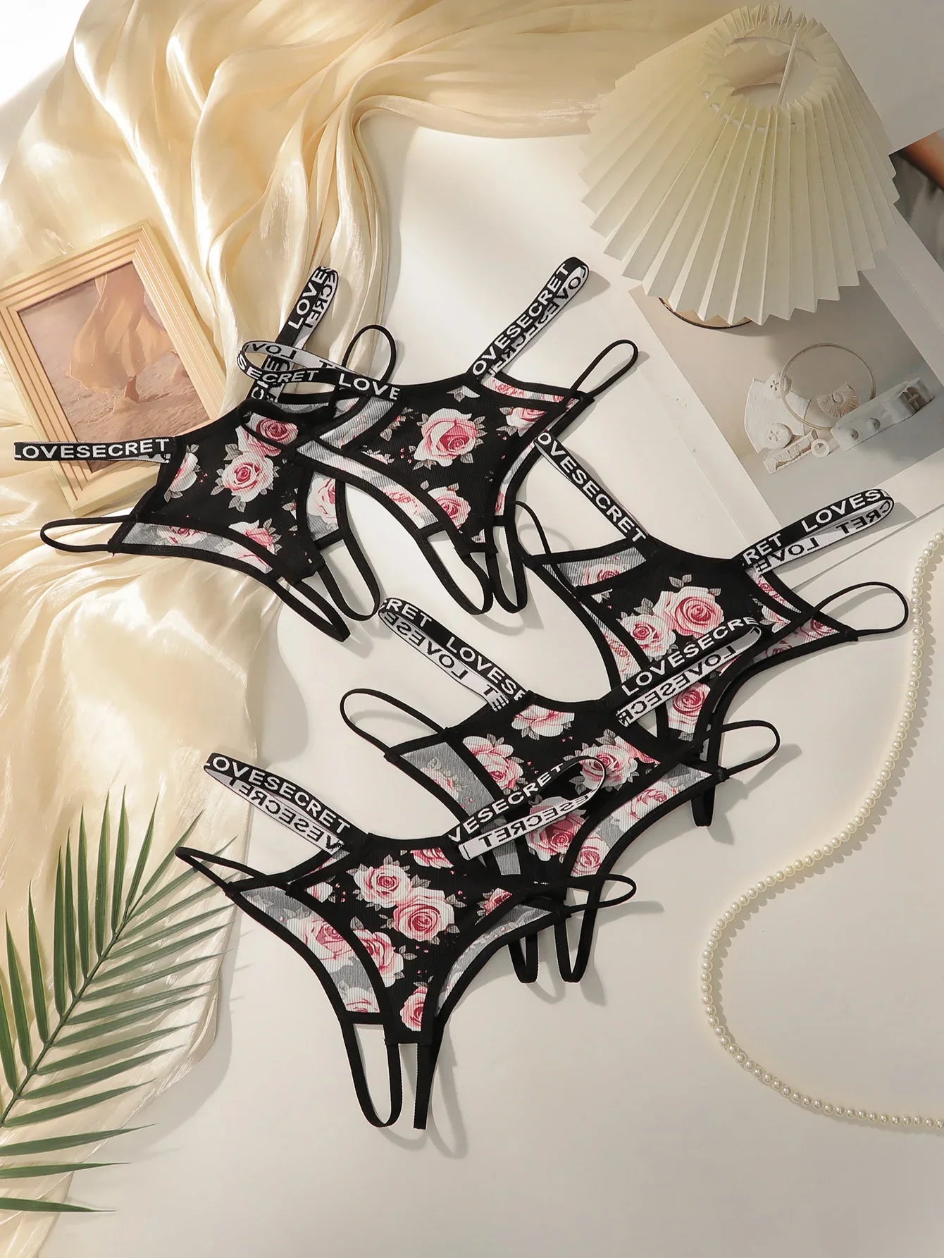 5 pcs Women Sexy Panties Floral Print Thong Low Waist Underwear Hollow Out Breathable Ladies thong C961