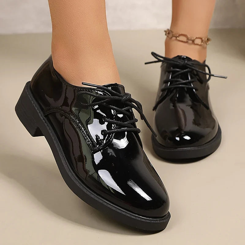 Pink Patent Leather Oxford Shoes Women Fashion Lace Up Pointed Toe Med Heel Pumps Woman Plus Size 43 Thick Heels Office Shoes