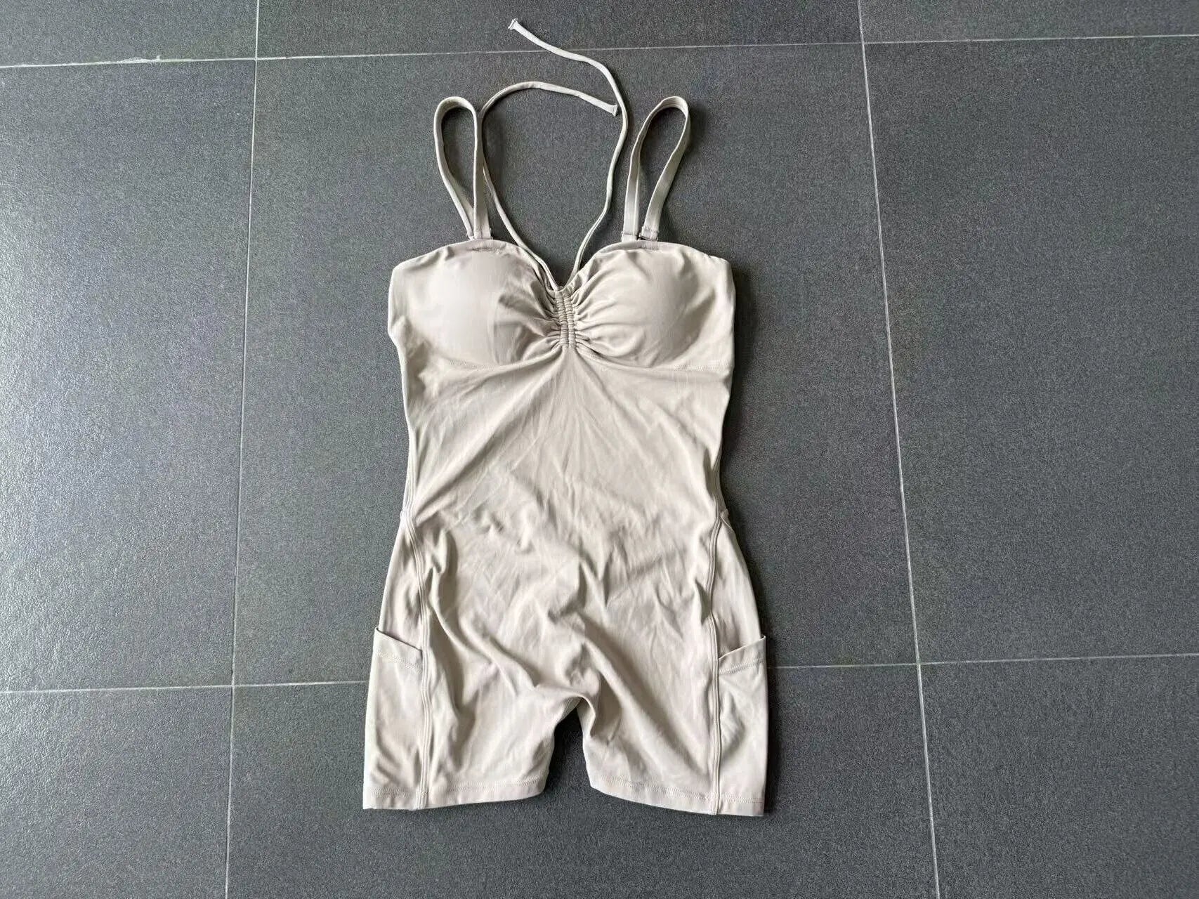 Womens Two Way Wear Bodysuit Sleeveless Yoga Stretch One Piece Romper Sexy Fitness Side Pockets Sportwears Bodysuit