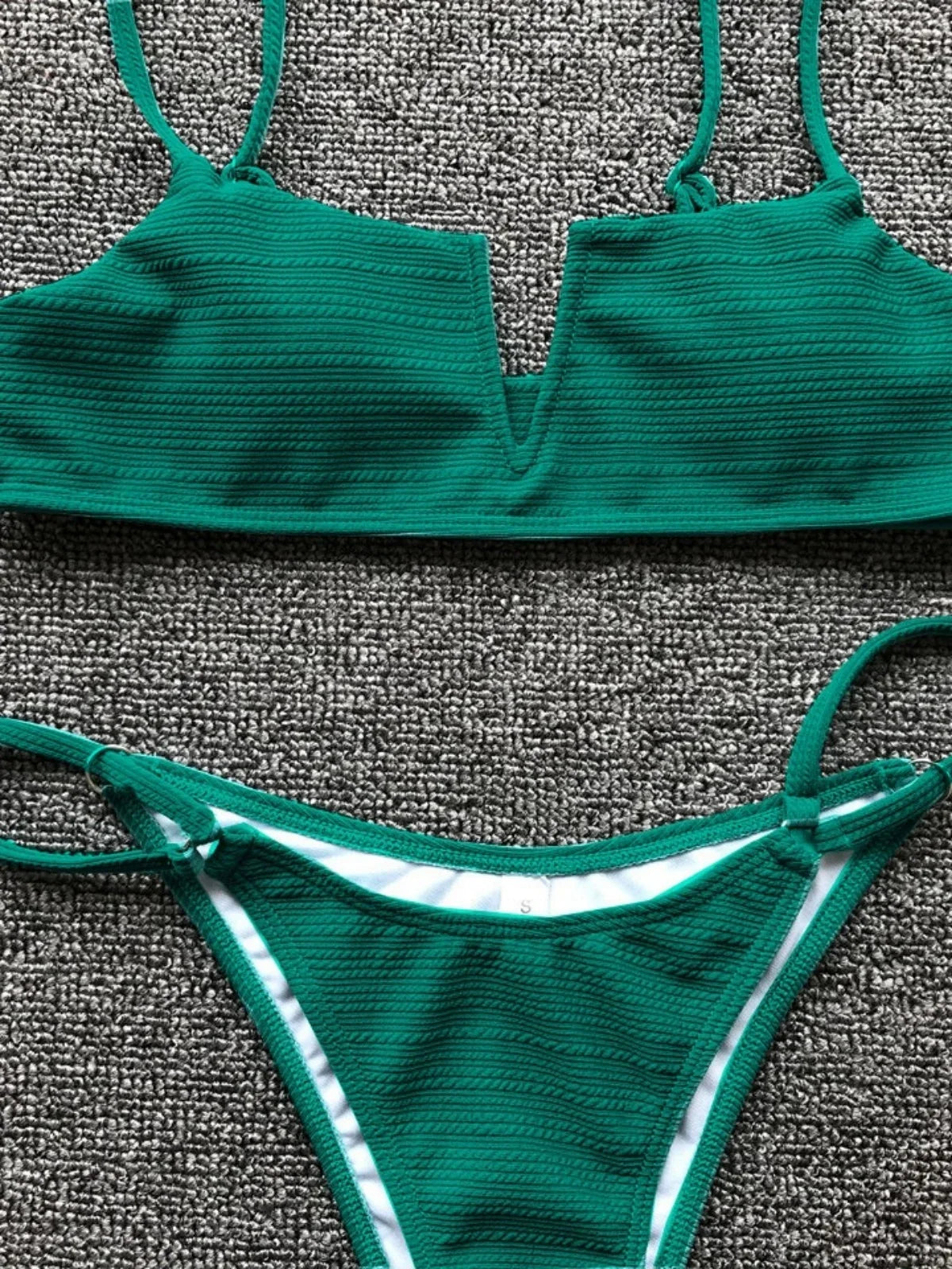 Sexy Micro Bikini Swimwear Women 2025 Solid Green Swimsuit V Neck Push Up Bandage Thong Swimming Suit Bathing Suit Mini Bikinis