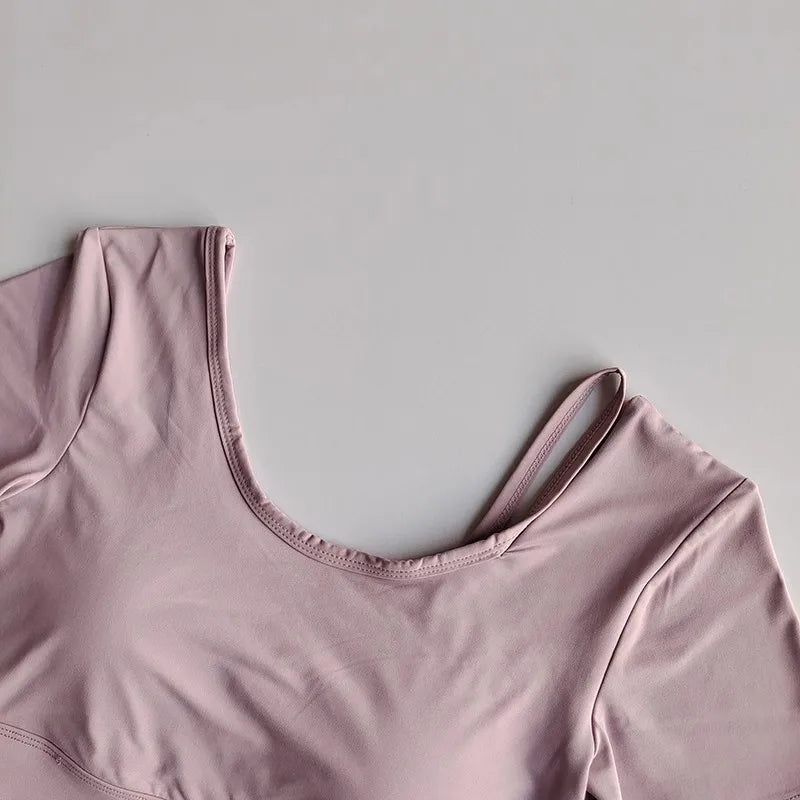 Women's Quick-Dry Yoga Sports Top with Chest Cushion Sexy Short-Sleeved Fitness T-Shirt Tight-Fitting Navel Revealing Yoga Suit