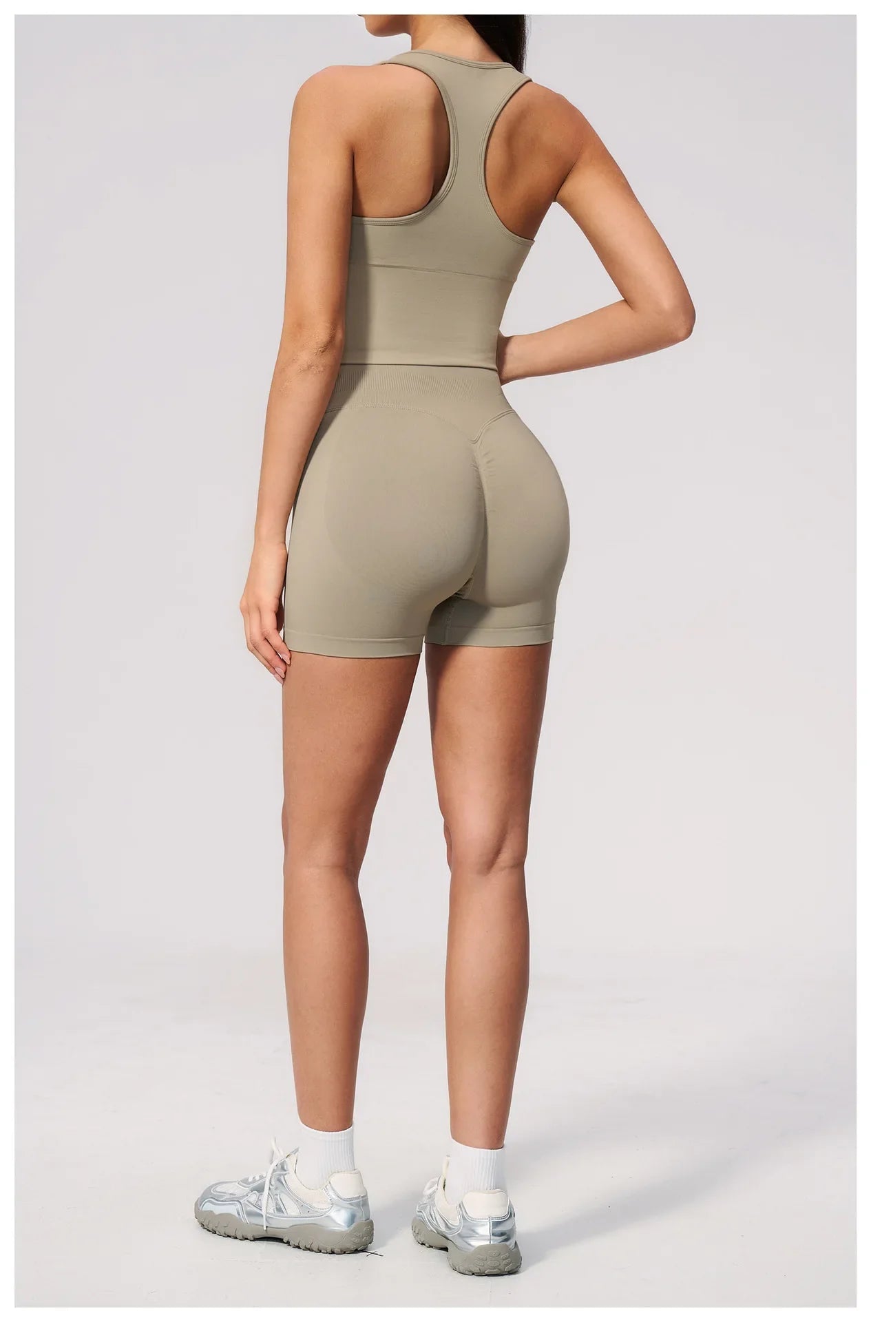 Seamless Yoga Sets Women Breathable V Neck Shockproof Sports Vest Fitness Suit Outwear High Waist Shorts Training Fitness Suit