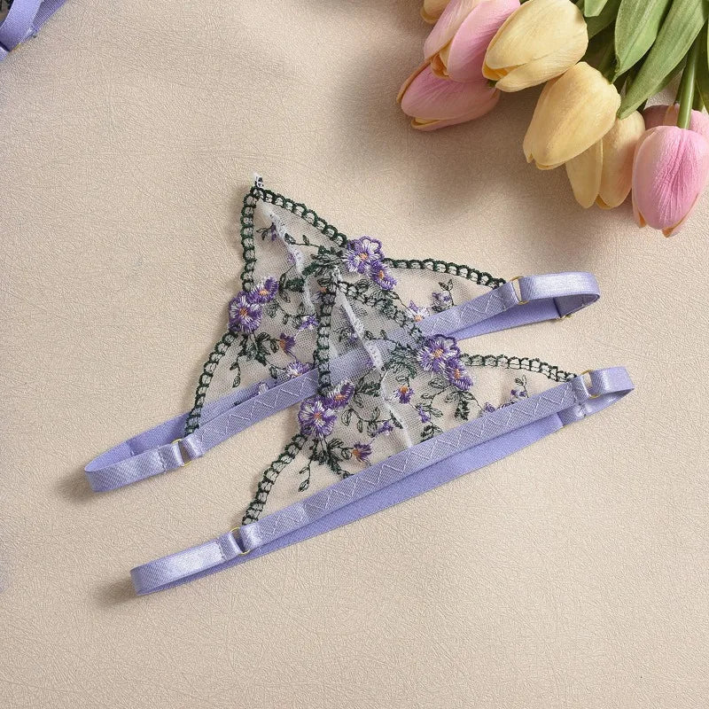 Toucheart Erotic Lingerie Fancy Embroidery See-through Mesh Contrast Color Patchwork Gathertogether Women Delicate Underwear Set