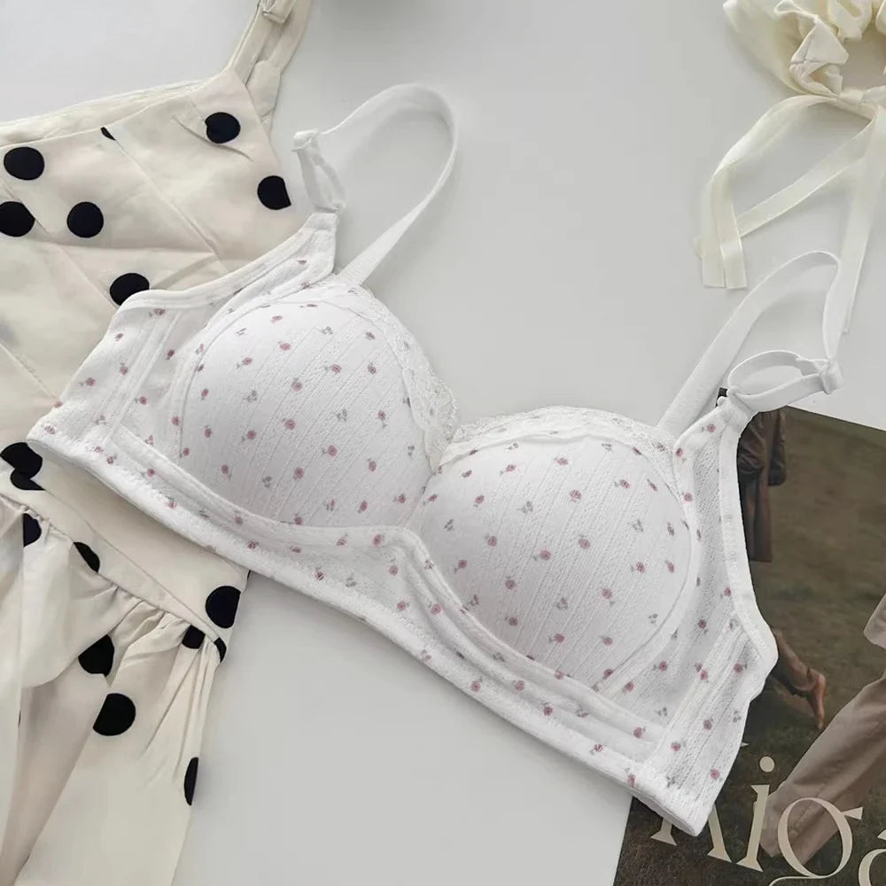 Japa Cherry Blossom Bra Wireless Thin Lace Bralette Small Chest Women Comfortable Breathable Student Underwear Push Up No Steel
