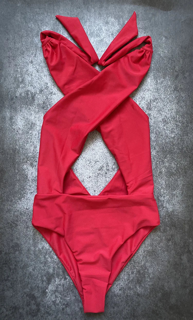 2025 Summer Trend Holiday Female Clothes New Sexy Cut Out Backless Bikini Set Women Solid Halter Bikini Ladies Strappy Beachwear