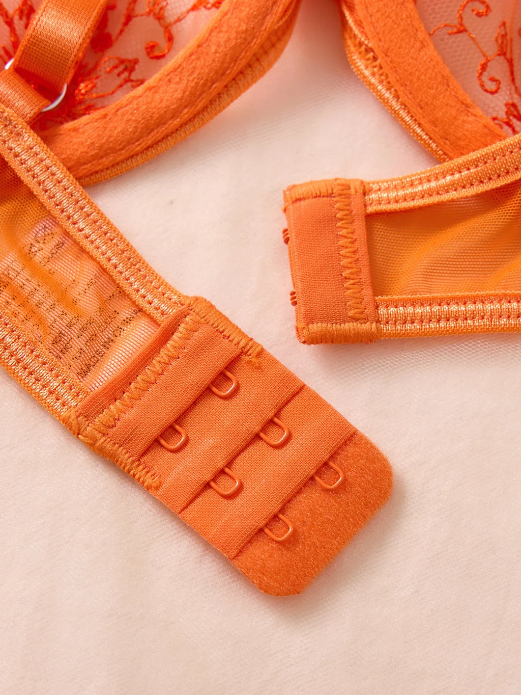 Sexy Orange Lace Lingerie Set Women Push Up Bra and Panty Set Butterfly Bow Underwear Female Intimates Sleepwear ZA824057