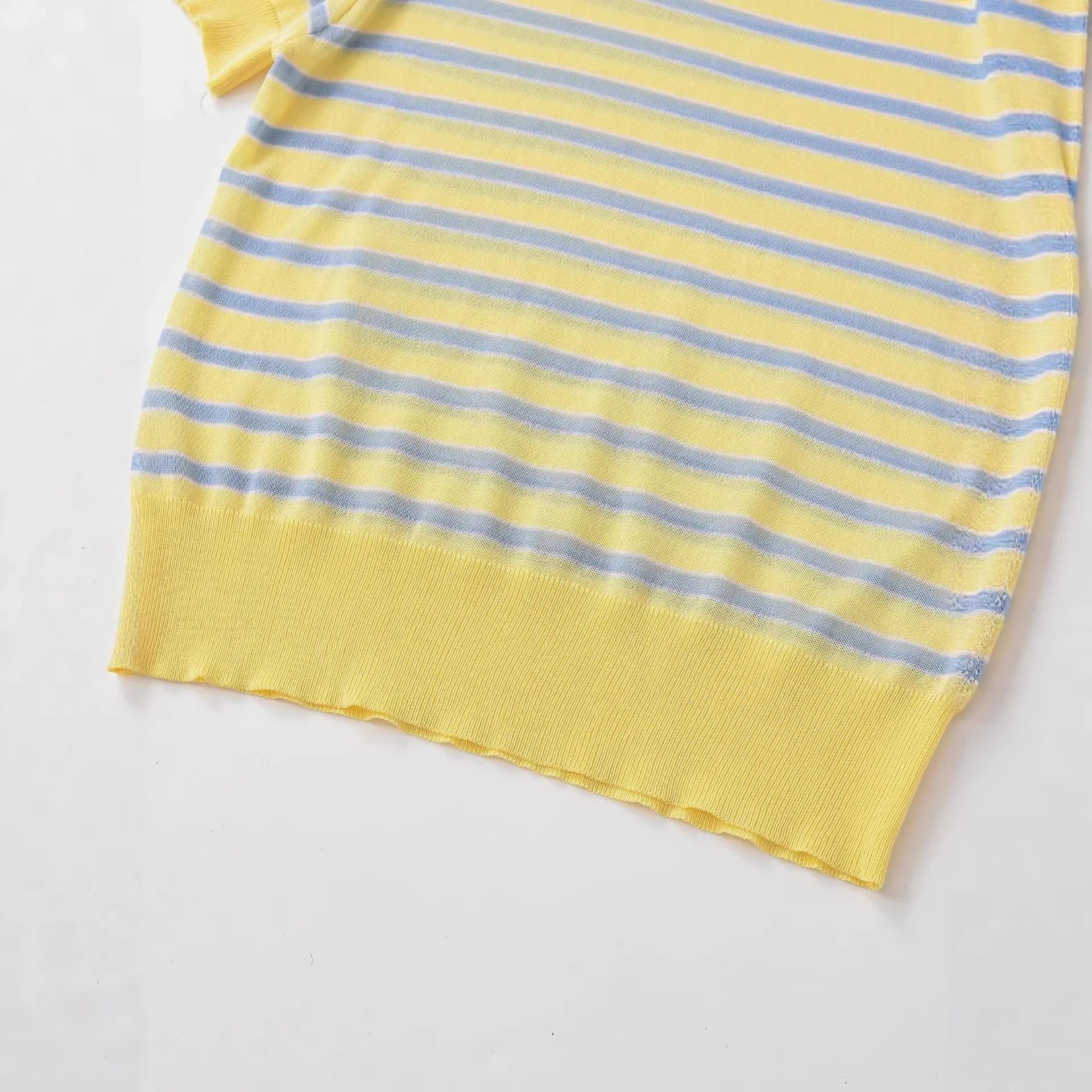 Fashionable Casual Striped Short-sleeve Knit Shirt Women Yellow Blue Striped Short Sleeve Knit Top Crew Neck Summer T Shirt SEUY