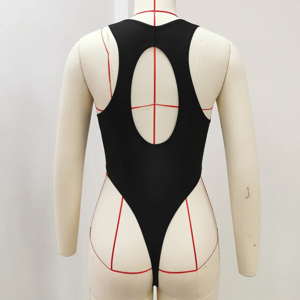 2026 Sexy Black One-Piece Swimsuit Front Zipper Design High-Cut Sides Perfect for Beach Wear and Pool Parties Summer Beachwear